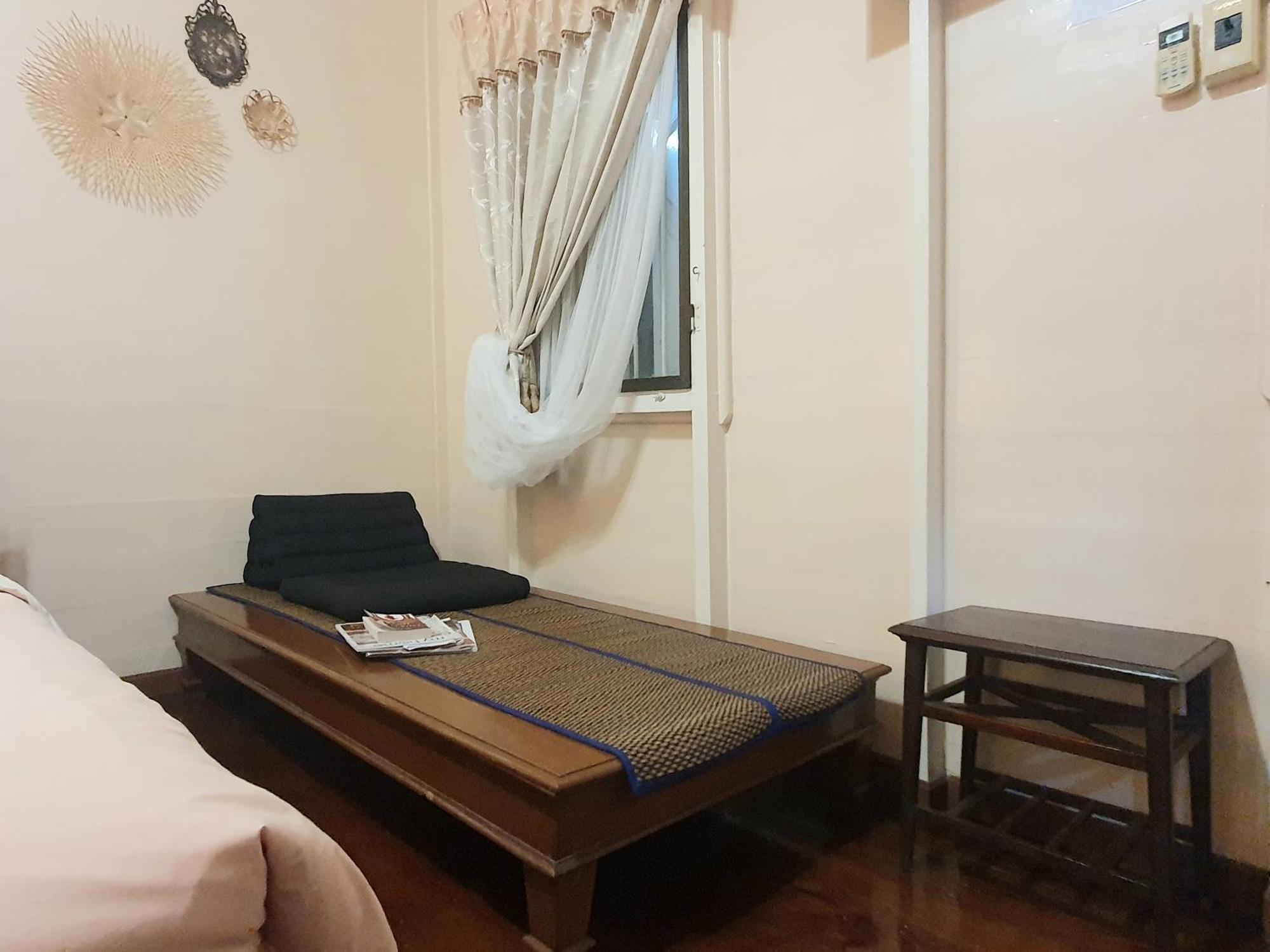 Kinn Stay50 Банкок Екстериор снимка